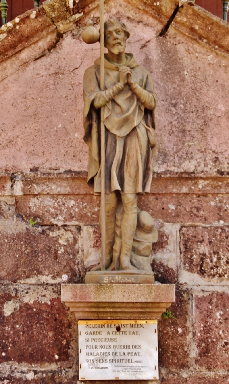 Fontaine ( son eau guérit les maladies de peau ) - Peux-et-Couffouleux