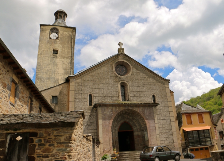 L'église en 2014 (XIIIe, XIVe et XVIe siècles). - Saint-Chély-d'Aubrac
