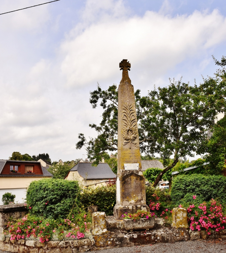 Monument-aux-Morts - Saint-Félix-de-Lunel