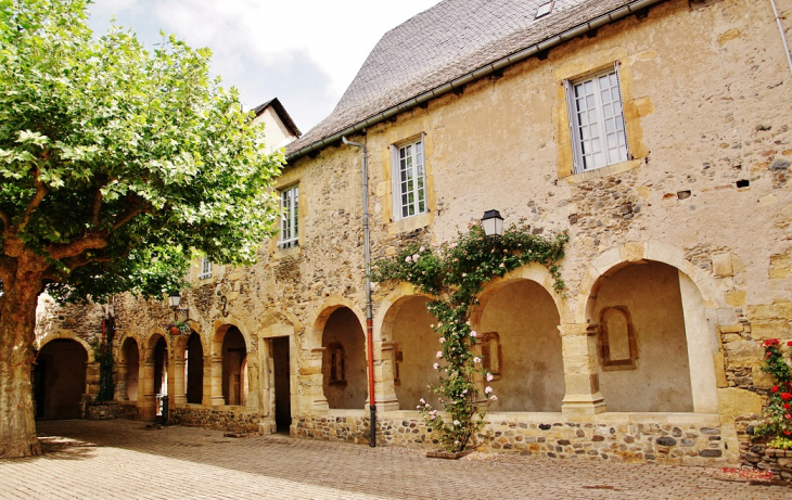 Cloître du Monastère  - Saint-Geniez-d'Olt