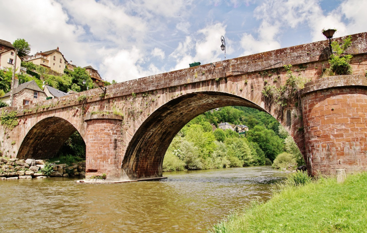 Le Lot - Saint-Laurent-d'Olt