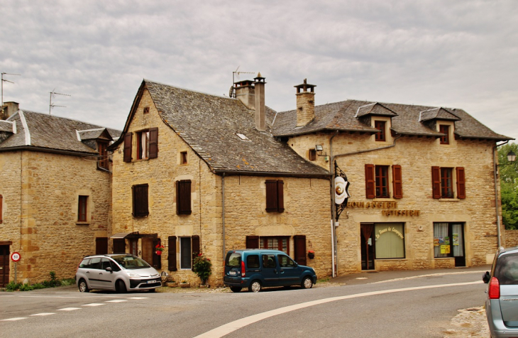 La Commune - Saint-Saturnin-de-Lenne