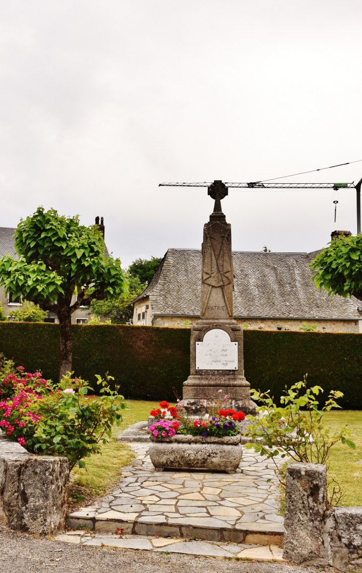 Monument-aux-Morts - Saint-Symphorien-de-Thénières