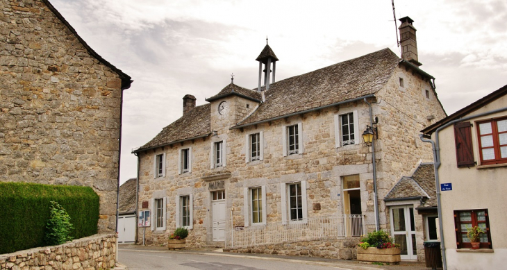 La Mairie - Saint-Symphorien-de-Thénières