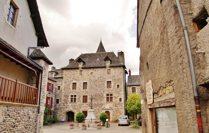 La Commune - Sainte-Eulalie-d'Olt