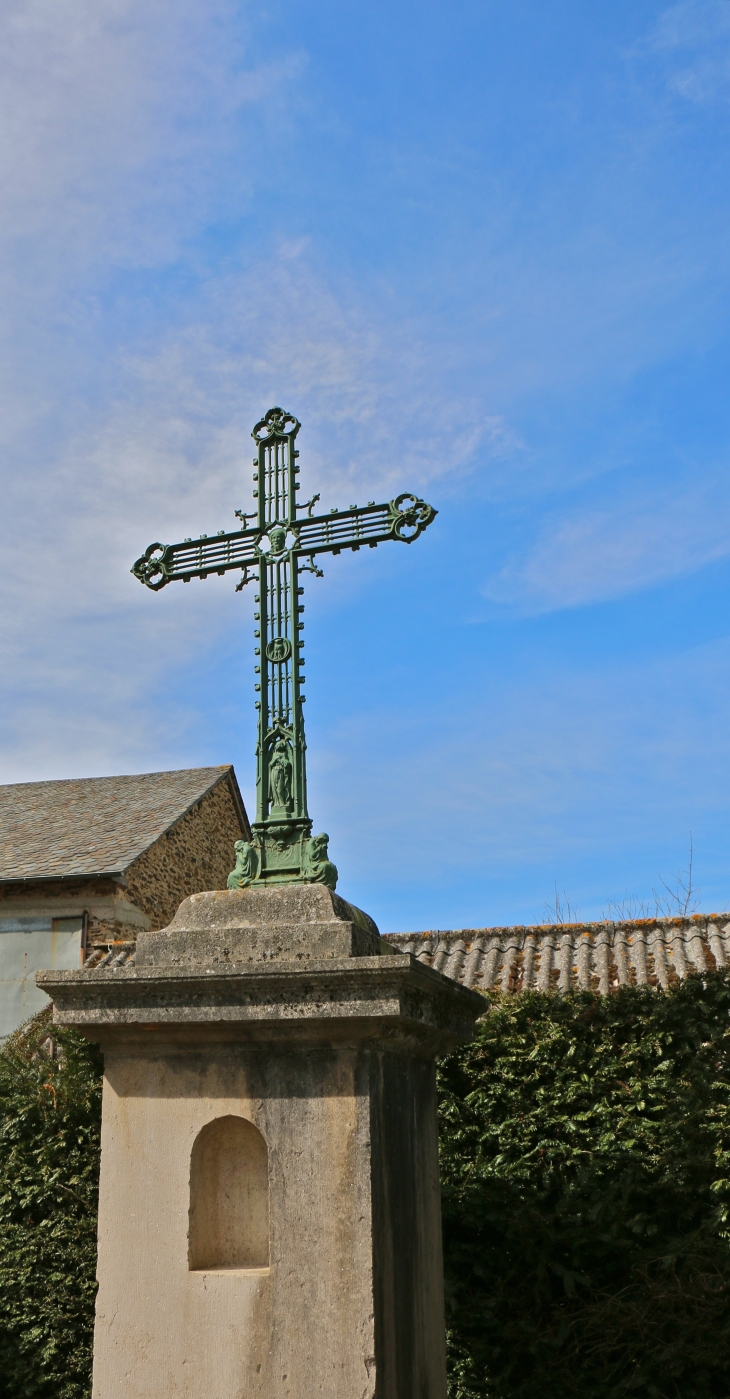 La Croix de Mission. - Sainte-Juliette-sur-Viaur