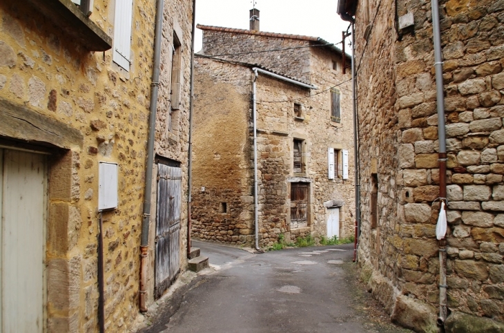 Le Village - Versols-et-Lapeyre