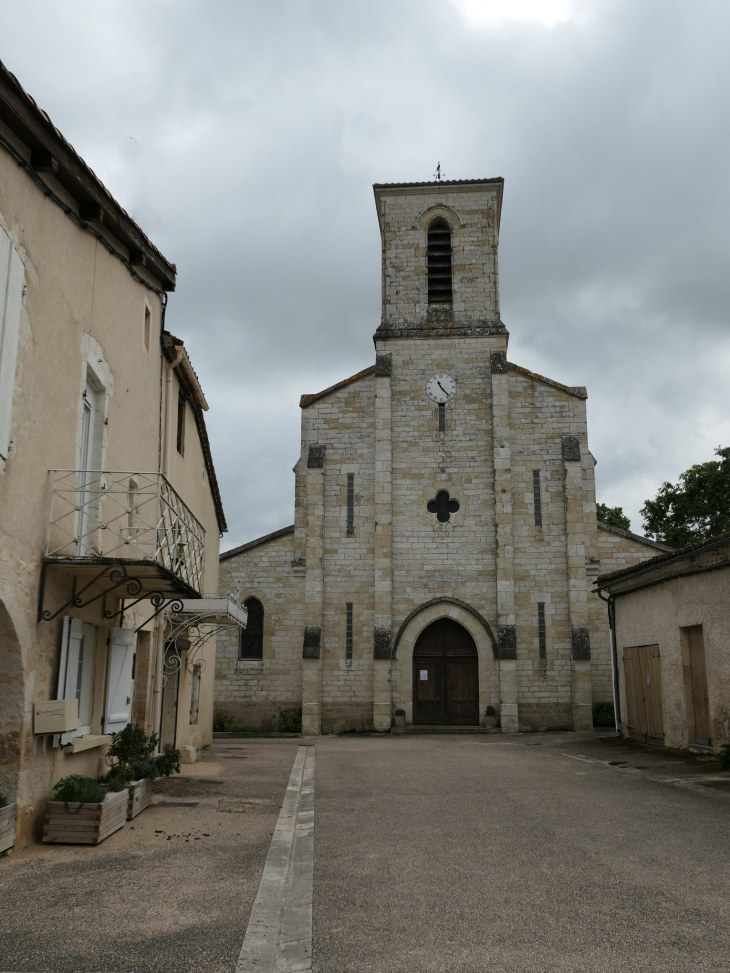 Vers l'église - Beaucaire