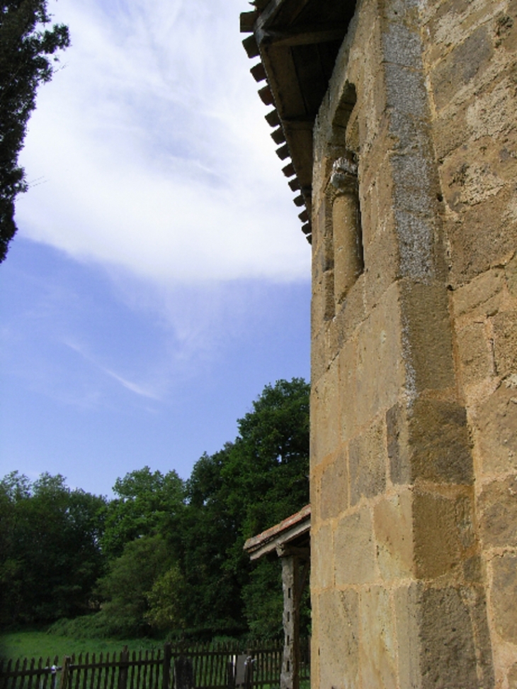 Vue échappée de la chapelle - Belloc-Saint-Clamens