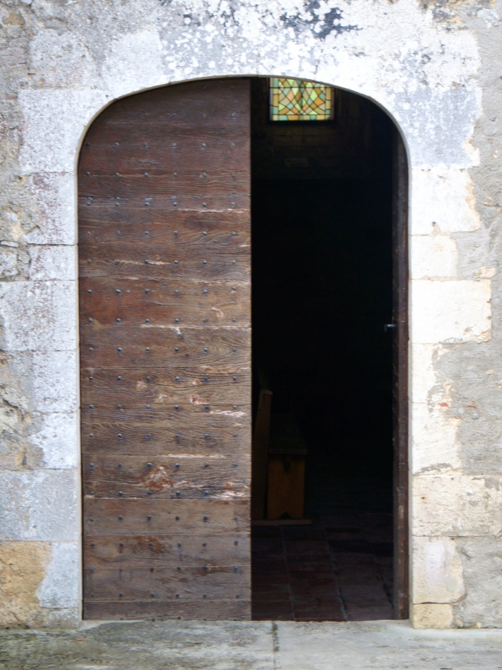 Le-portail-de-l-eglise-saint-pierre-de-barbotan-les-thermes. Façade nord. - Cazaubon