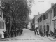 Barbotan-les-Thermes - La rue principale, début XXème (carte postale ancienne)