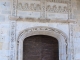 le-portail renaissance-de-l-eglise-saint-pierre-de-barbotan-les-thermes-facade-occidentale-sous-le-porche