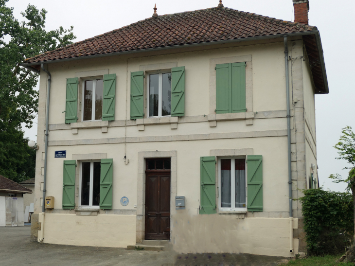 Maison du village - Gée-Rivière