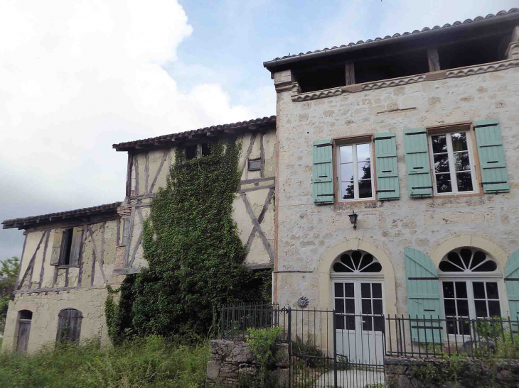 Maisons du village - Mauroux