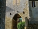 Tour porte du château datant du Moyen Age
