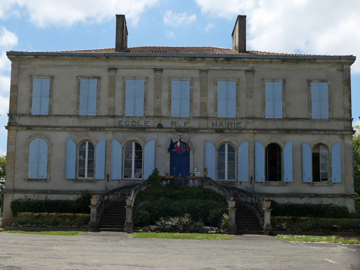 Le château mairie - Monlezun-d'Armagnac