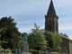 l'église et le monument aux morts