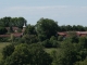 le village vue depuis l'autoroute