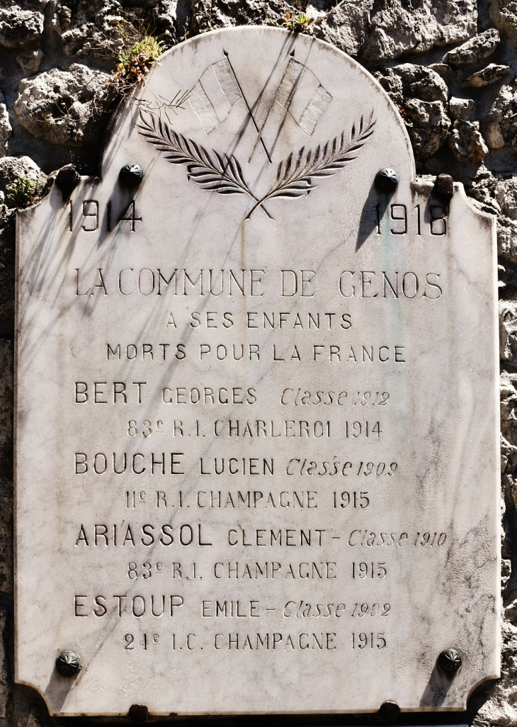 Monument-aux-Morts - Génos
