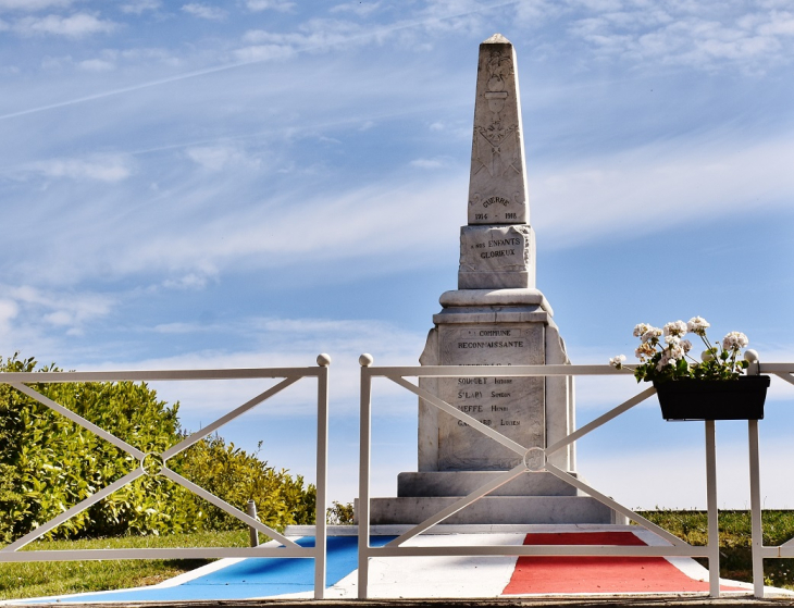 Monument-aux-Morts - Lespugue