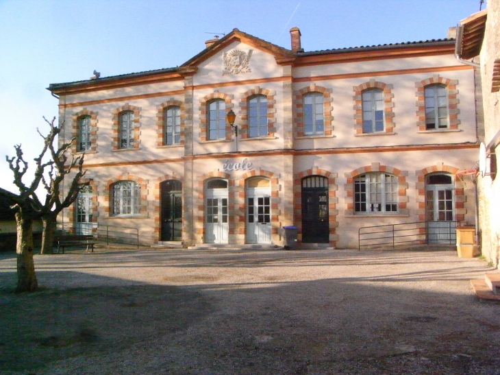 Ecole primaire de loubens -Lauragais - Loubens-Lauragais