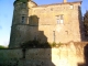 Photo suivante de Loubens-Lauragais Chateau de Loubens-Lauragais et ombre de l'église