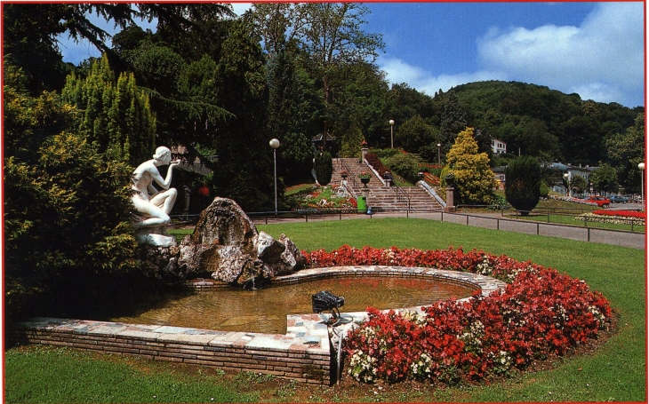 Jardins de l'esplanade des thermes :  - Bagnères-de-Bigorre