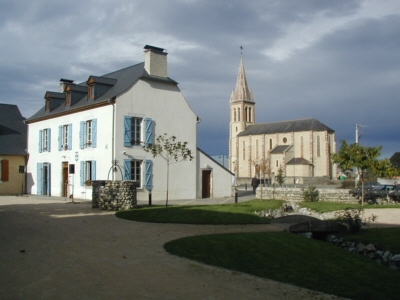 Mairie, église - Bernac-Dessus