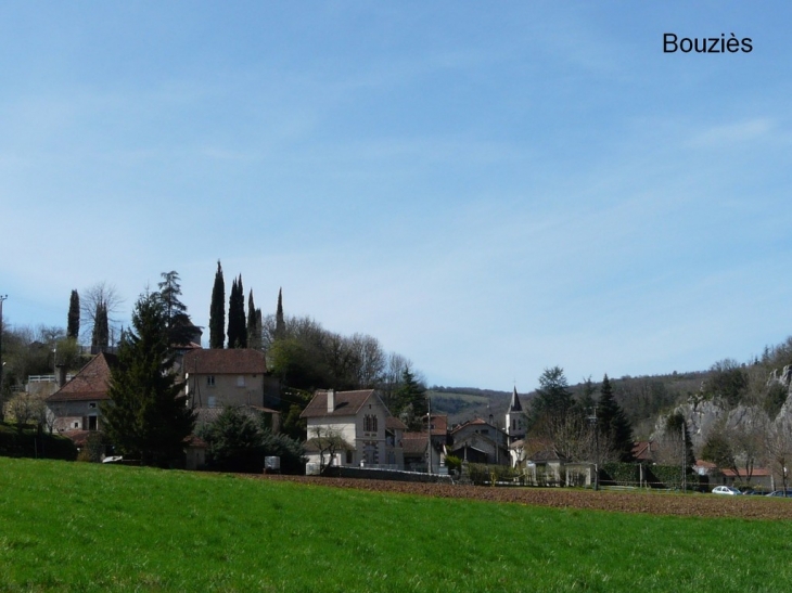 Le village - Bouziès