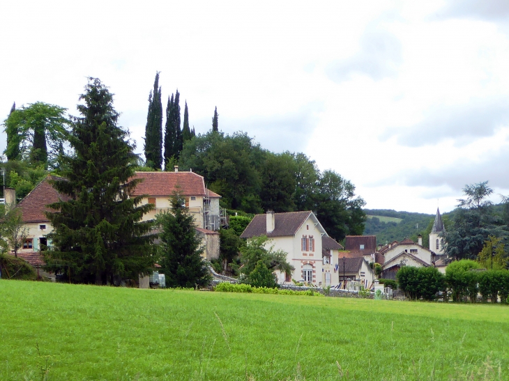 Vue sur le village - Bouziès