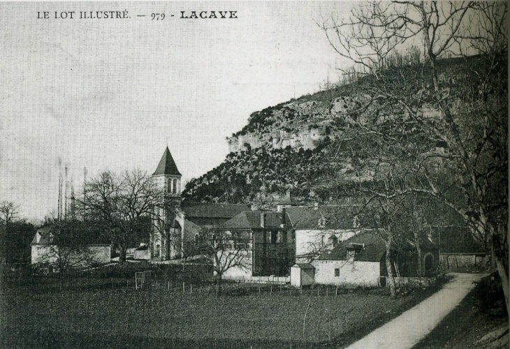 Vue générale du village, vers 1910 (carte postale ancienne). - Lacave