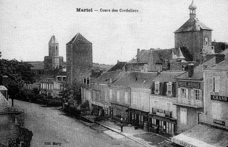 Cours de Cordelier, vers 1920 (carte postale ancienne). - Martel