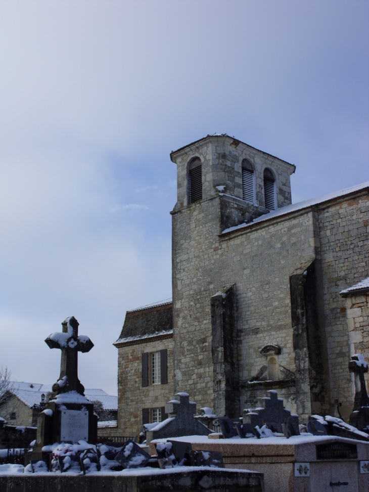 église et cimetiere sous la neige - Sérignac