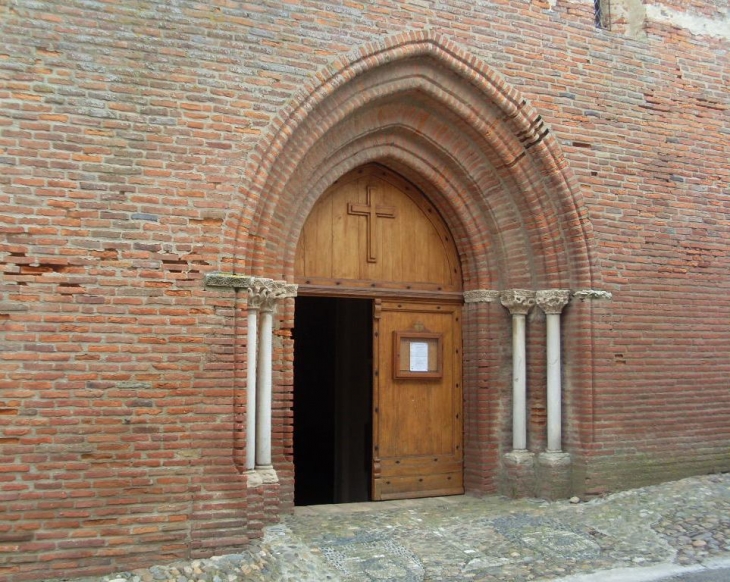 Porte de l'église Aucamville