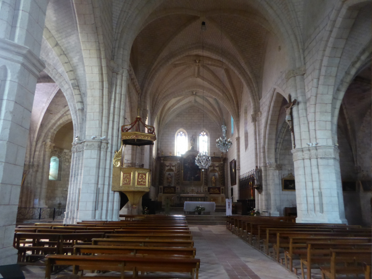 Dans l'église Saint Pierre - Auvillar