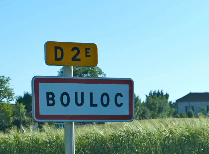 Autrefois : le nom du village signifie  - Bouloc