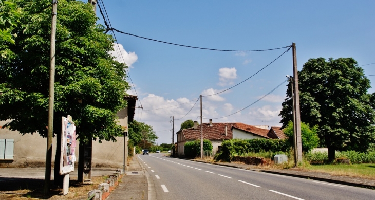 Le Village - Castelsarrasin