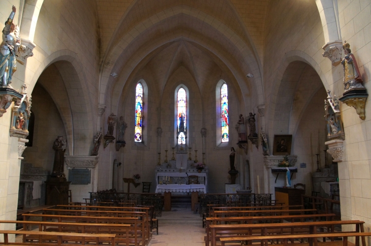 La-nef-vers-le-choeur à cinq pans de l'eglise-de-saint-paul-de-brugues - Durfort-Lacapelette