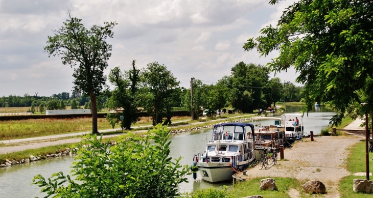 Canal de Montech - Lacourt-Saint-Pierre
