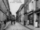 Grande rue, début XXe siècle (carte postale ancienne).