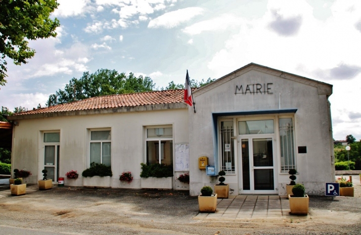 La Mairie - Merles