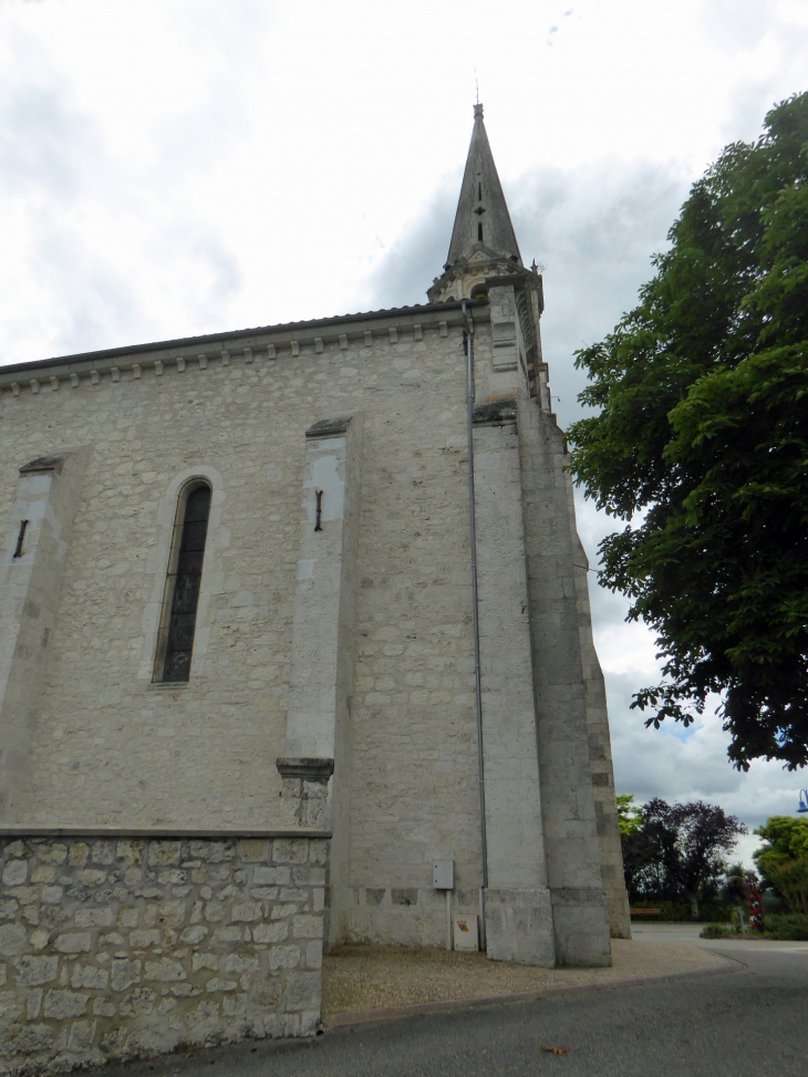 Sainte Thècle : l'église - Montesquieu