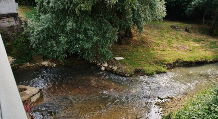  - Saint-Loup