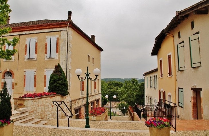 Le Village - Saint-Michel