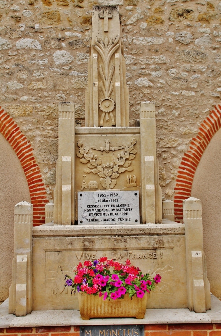 Monument-aux-Morts - Saint-Michel