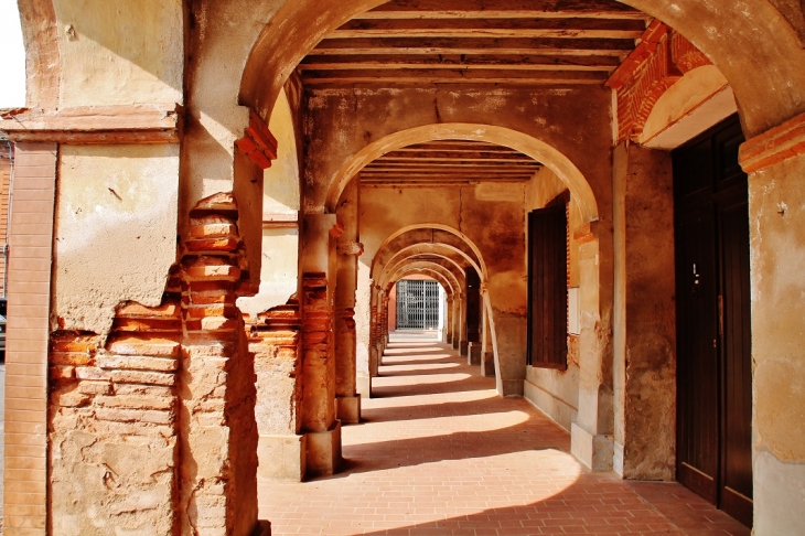 Les Arcades - Saint-Nicolas-de-la-Grave