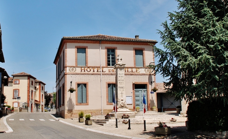 Hotel-de-Ville - Vazerac