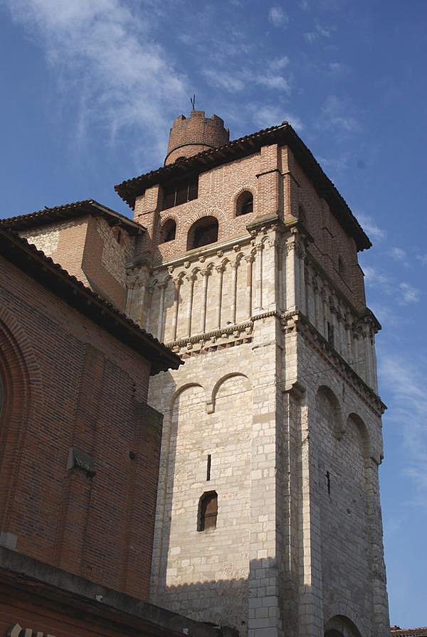 Le clocher de la collégiale Saint Salvi - Albi