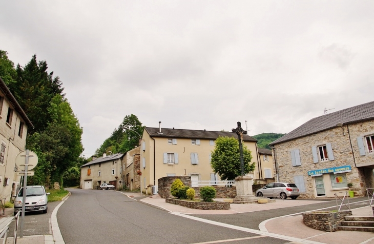 Le Village - Castelnau-de-Brassac