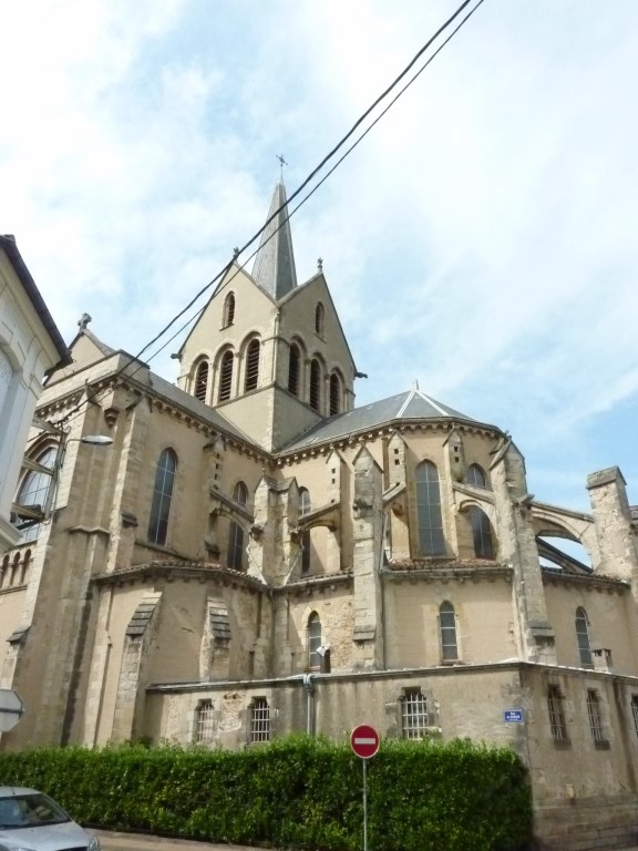 Mazamet - chevet de l'église Saint Sauveur